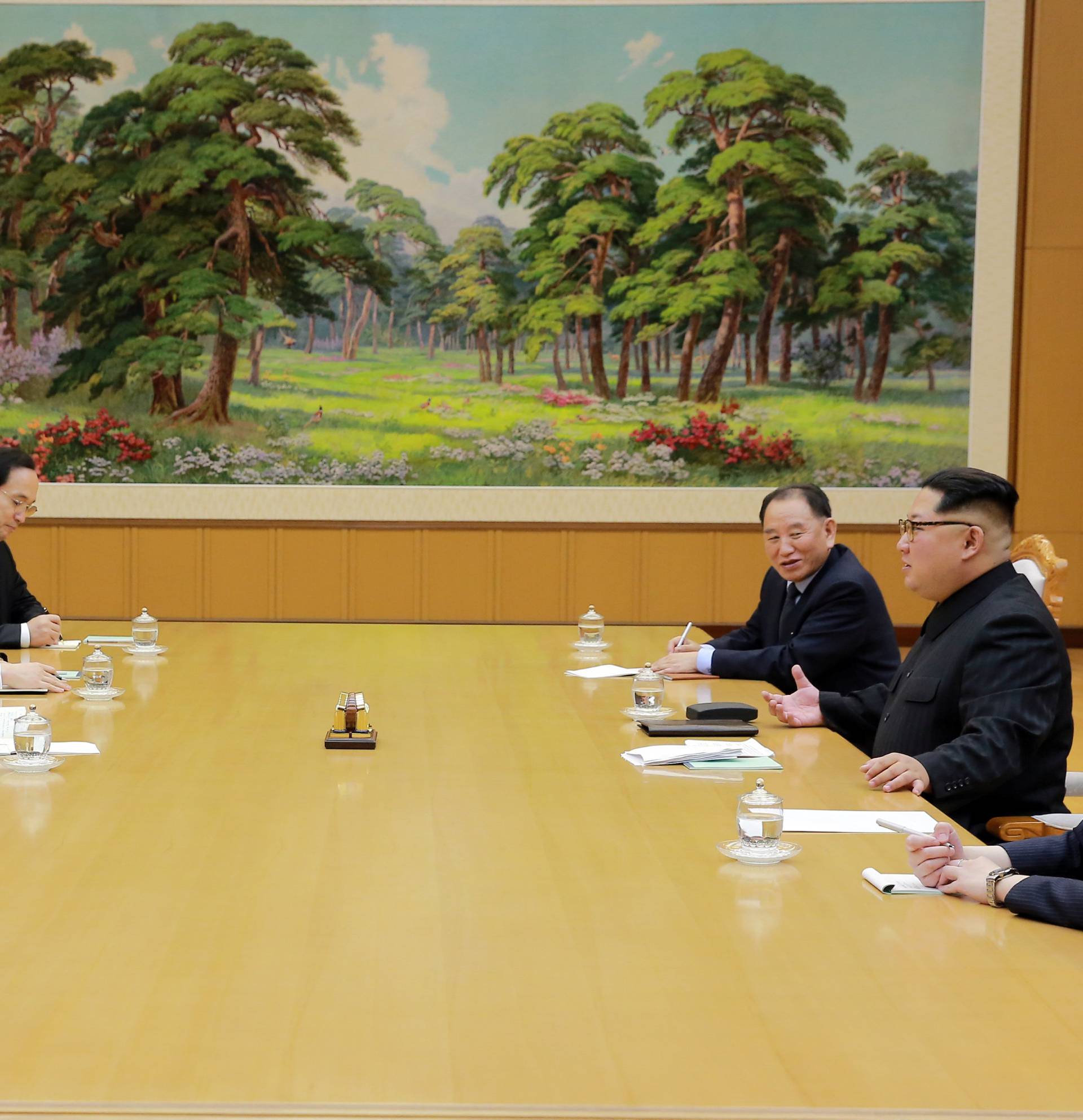 North Korean leader Kim Jong Un talks with South Korean delegation led by Chung Eui-yong, head of the presidential National Security Office, in Pyongyang