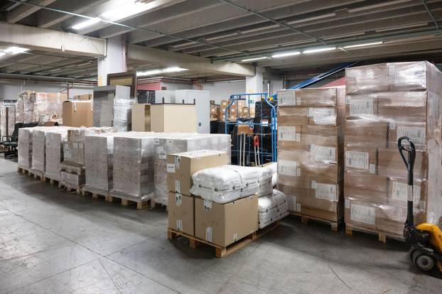 Zagreb: Krenula isporuka humanitarne pomoći stanovništvu BiH