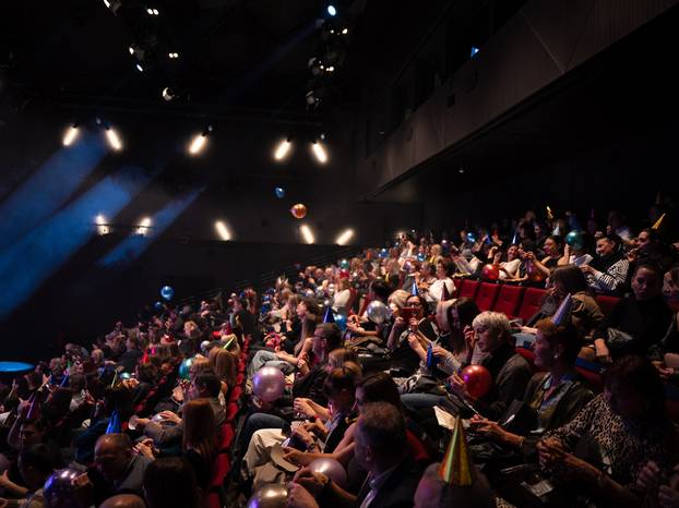 FOTO Daria Lorenzi Flatz imala premijeru monodrame: Evo tko je sve od poznatih došao...