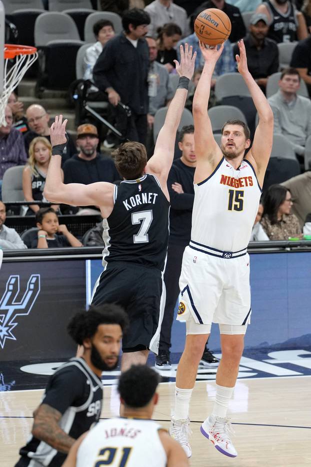 NBA: Denver Nuggets at San Antonio Spurs
