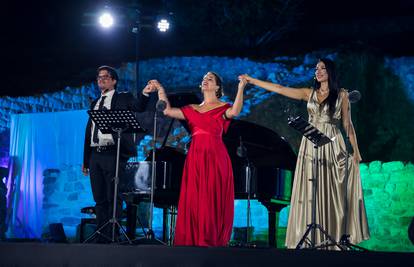 FOTO Procvat kulturnog turizma na kontinentu: Završio je festival Noctes Aquae Iasae