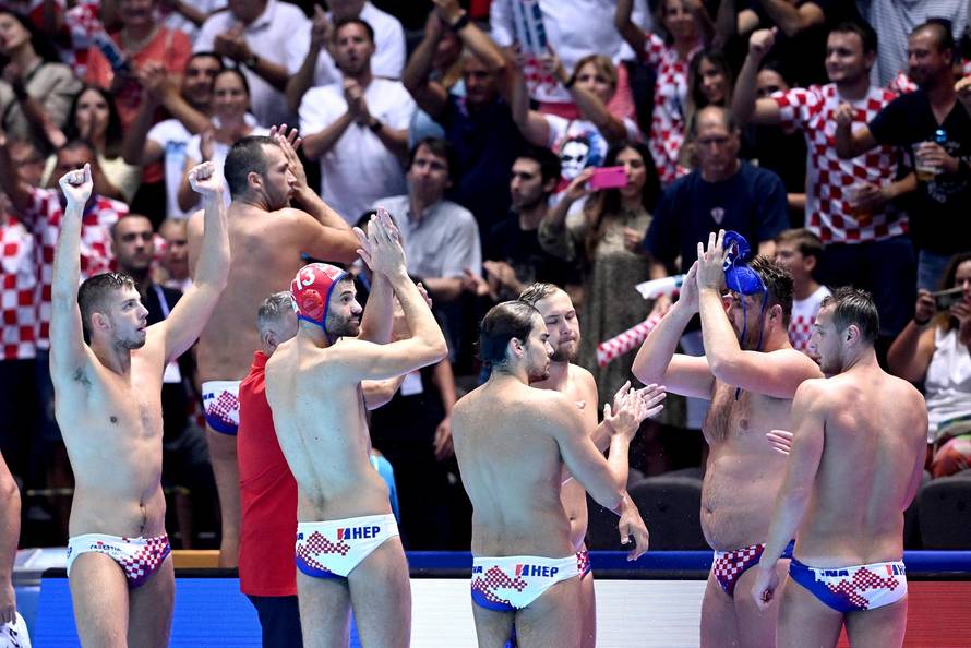 Europsko prvenstvo u vaterpolu za muškarce, Hrvatska - Grčka
