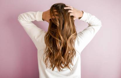Uz ovih pet pravila vaša kosa bit će ponovno zdrava i sjajna