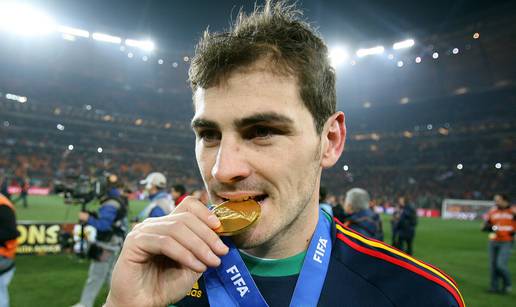 Legenda Reala Iker Casillas je blizu transfera u Barcelonu...