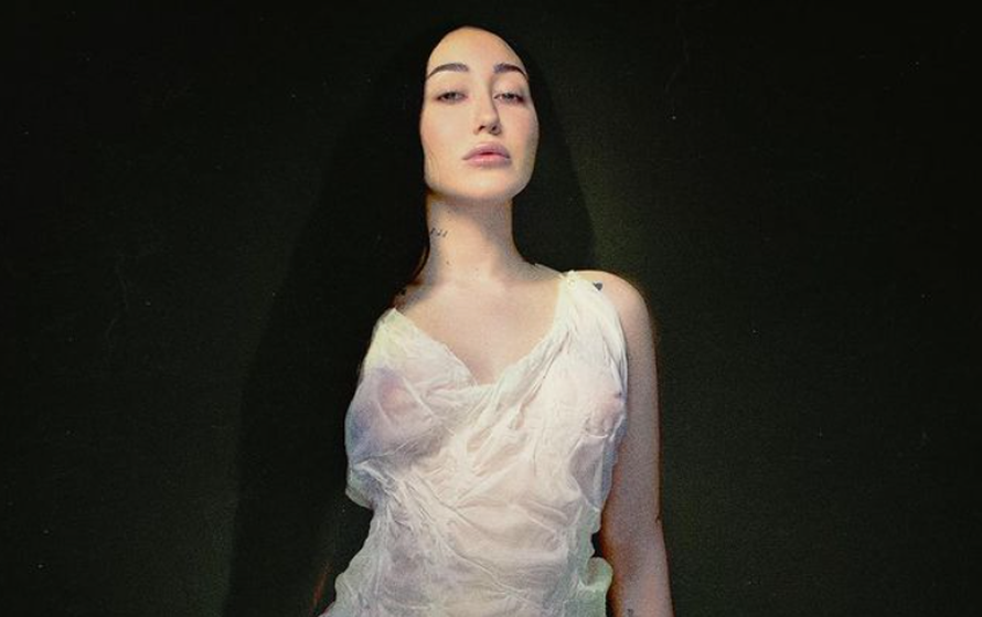 Noah Cyrus jedva se izvukla iz ralja ovisnosti: 'Uzela sam tu tabletu i stvorila se crna rupa'