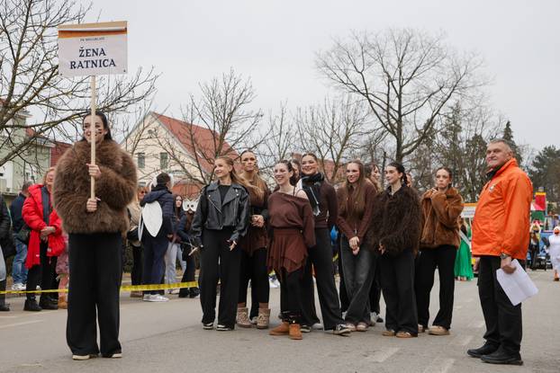 117. Turopoljski fašnik u Velikoj Gorici 