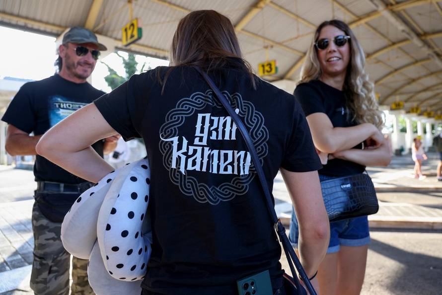 Zadar: Polazak na Thompsonov koncert