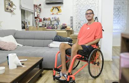 Sjećate li se Marka koji boluje od tetraplegije? Skupljaju za operaciju s kojom ima šanse!