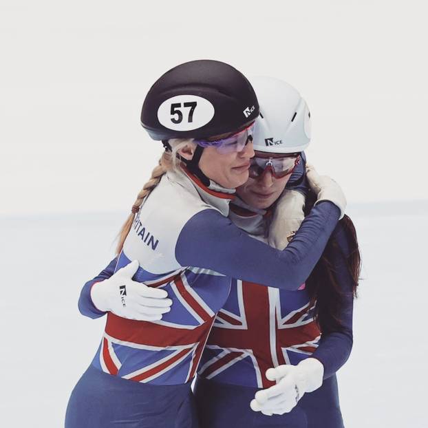 FOTO Britanka ostavila klizaljke i bacila se na stranicu za odrasle i tvrdi da joj je to spasilo život