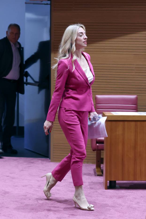 Zagreb: Sabor raspravlja o Izvješću o korištenju europskih strukturnih i investicijskih fondova