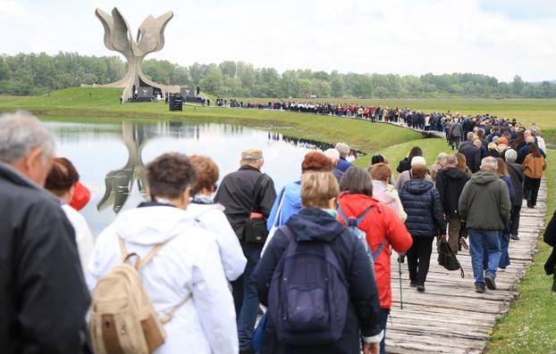 Komemoracija "Sjećanje za budućnost" u Spomen-području Jasenovac