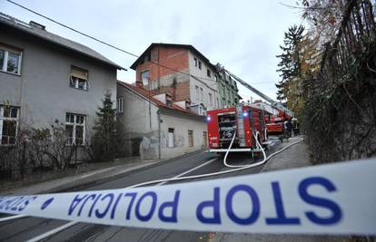 Izbio požar u potkrovlju obiteljske kuće u Zagrebu