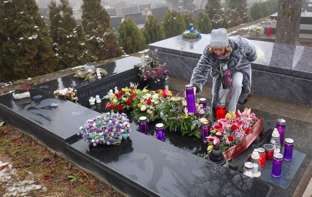 Zagreb: Treća obljetnica smrti Akija Rahimovskog