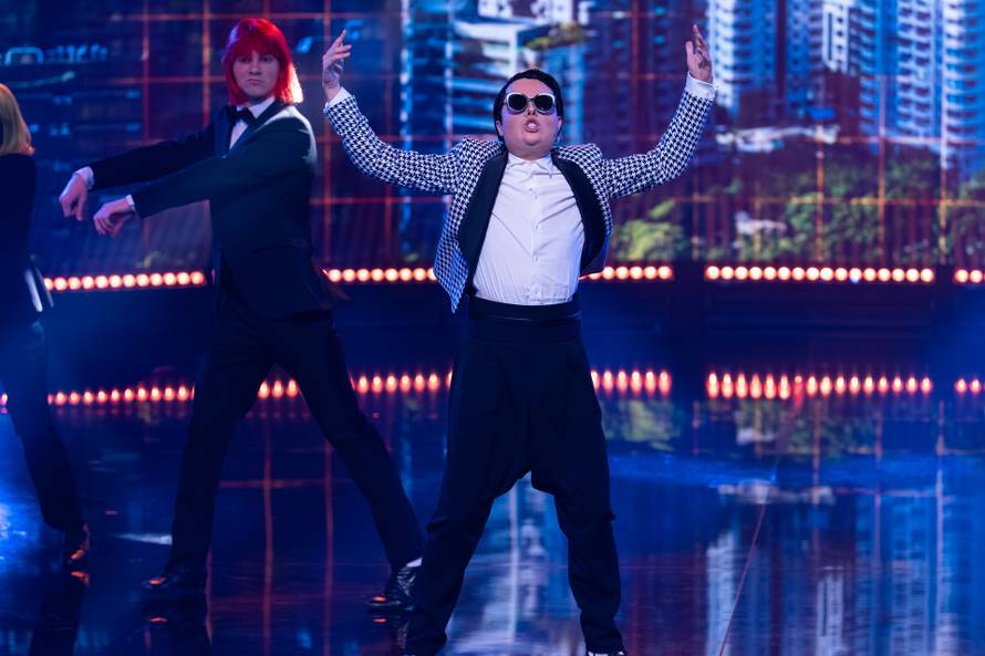 Tvoje lice zvuči poznato: Lovro Juraga kao Cher donio glamur