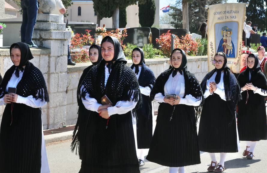 Katuni : Tradicionalni 25. Hrvatski festival žudija