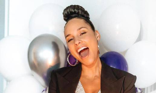 Alicia Keys stvara glazbu od 12. godine, prodala je 35 milijuna albuma i osvojila 15 Grammyja