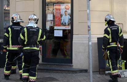 Muškarac pao s ljestvi dok je popravljao klimu, ozlijeđen je