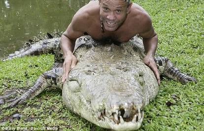 Najbolji prijatelji: Igra se i pliva s krokodilom od 5 m
