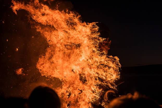 Tito i Ante Pavelić spaljeni kao Krnje u Kaštel Starom
