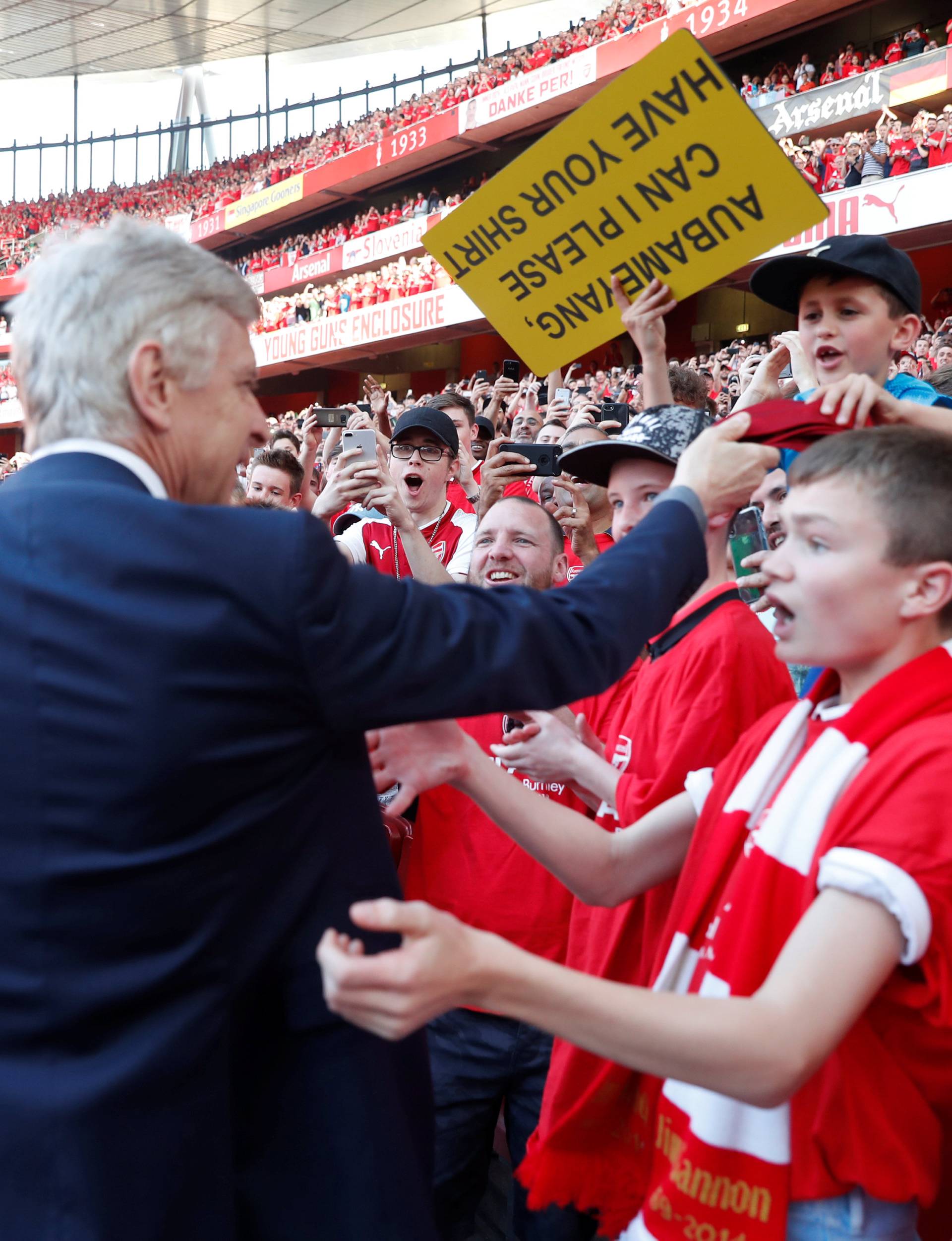 Premier League - Arsenal vs Burnley