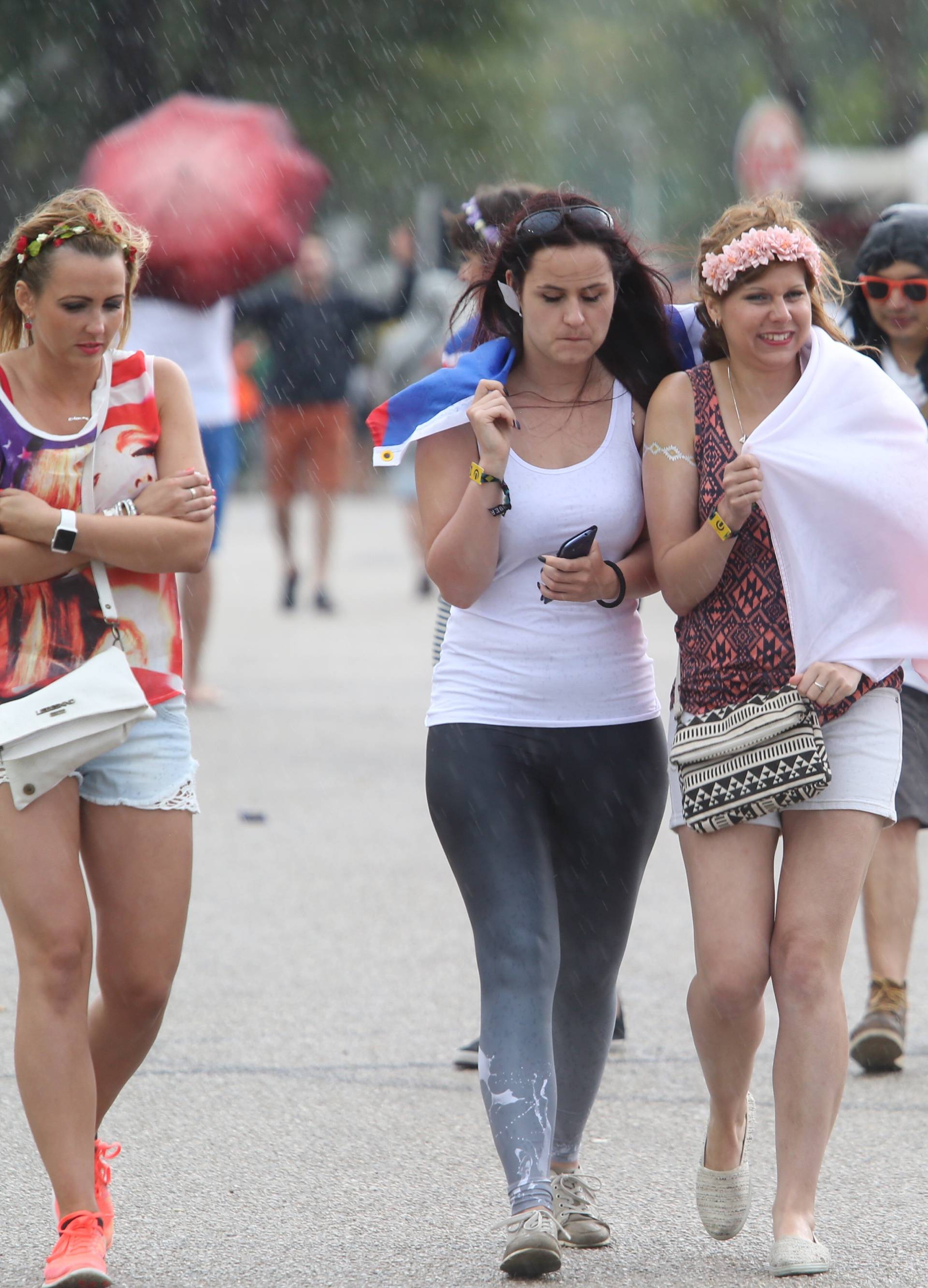 Ipak ništa od Ultre: Nevrijeme je uništilo prvi dan festivala