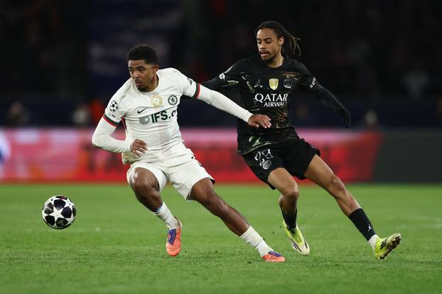 UEFA Champions League - Round of 16 - First Leg - Paris St Germain v Chelsea