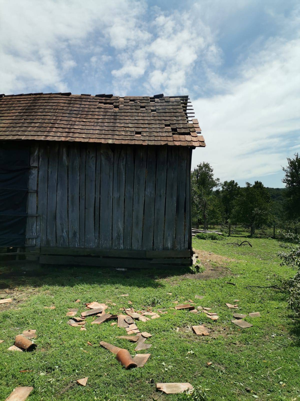 Građani u strahu: 'Više štete nam je napravilo nevrijeme nego potres. Što nas još čeka?!'