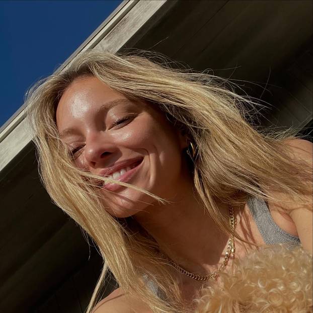 FOTO Nova djevojka Orlanda Blooma voli se fotkati u tangama: Evo kako joj stoje...