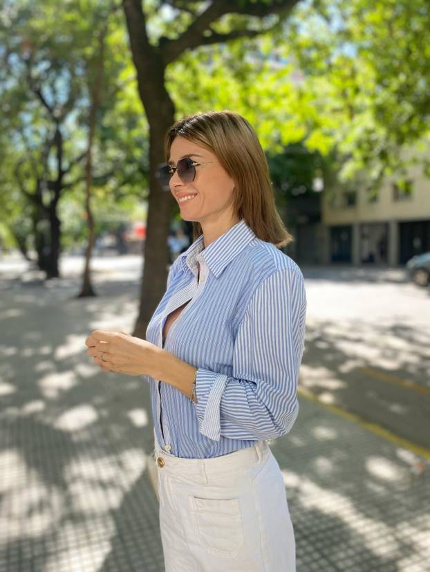 FOTO Nestala je s terena, otišla u reality pa postala model u tangicama. Sad se vraća tenisu