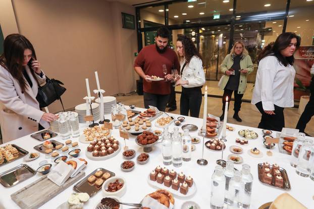 Zagreb: Izabel Kovačić u Kaptol centru otvorila Lunilou Store