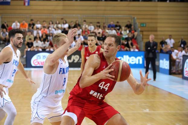 Hrvatska porazom od Finske  ostala bez plasmana na SP