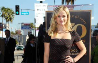 Reese Witherspoon: Svi mi se smiju jer imam čudan naglasak