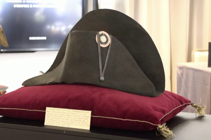 Voila, poznati Napoleonov šešir može biti vaš ako imate 800 tisuća eura viška