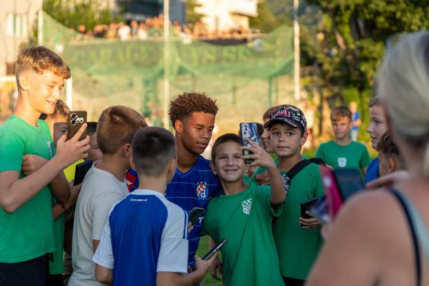 Senj: NK Nehaj proslavio 105. rođendan prijateljskom utakmicom protiv Dinama