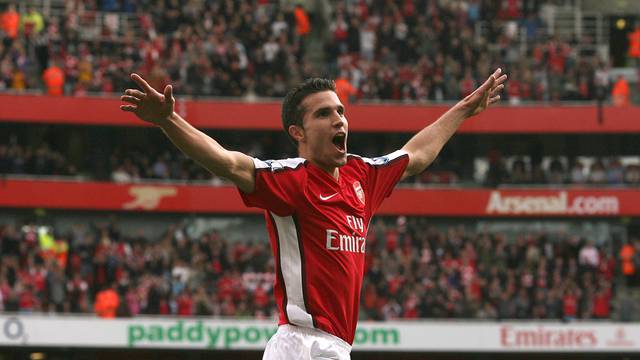 Soccer - Barclays Premier League - Arsenal v Tottenham Hotspur - Emirates Stadium