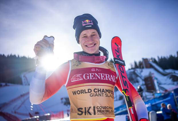 Alpine skiing: World championship