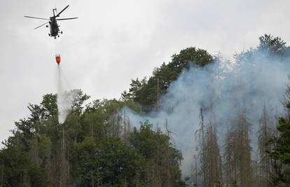 MORH: Helikopter HRZ-a gasi požar u Bosni i Hercegovini