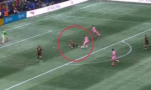 VIDEO Op, ajde ti po ćevape! Messi začarao protivnika, pogledajte spektakularan gol