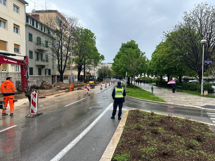 Puljak: 'Svjedočili smo danas nevjerojatnoj hrabrosti dviju policajki i zaštitara u banci!'