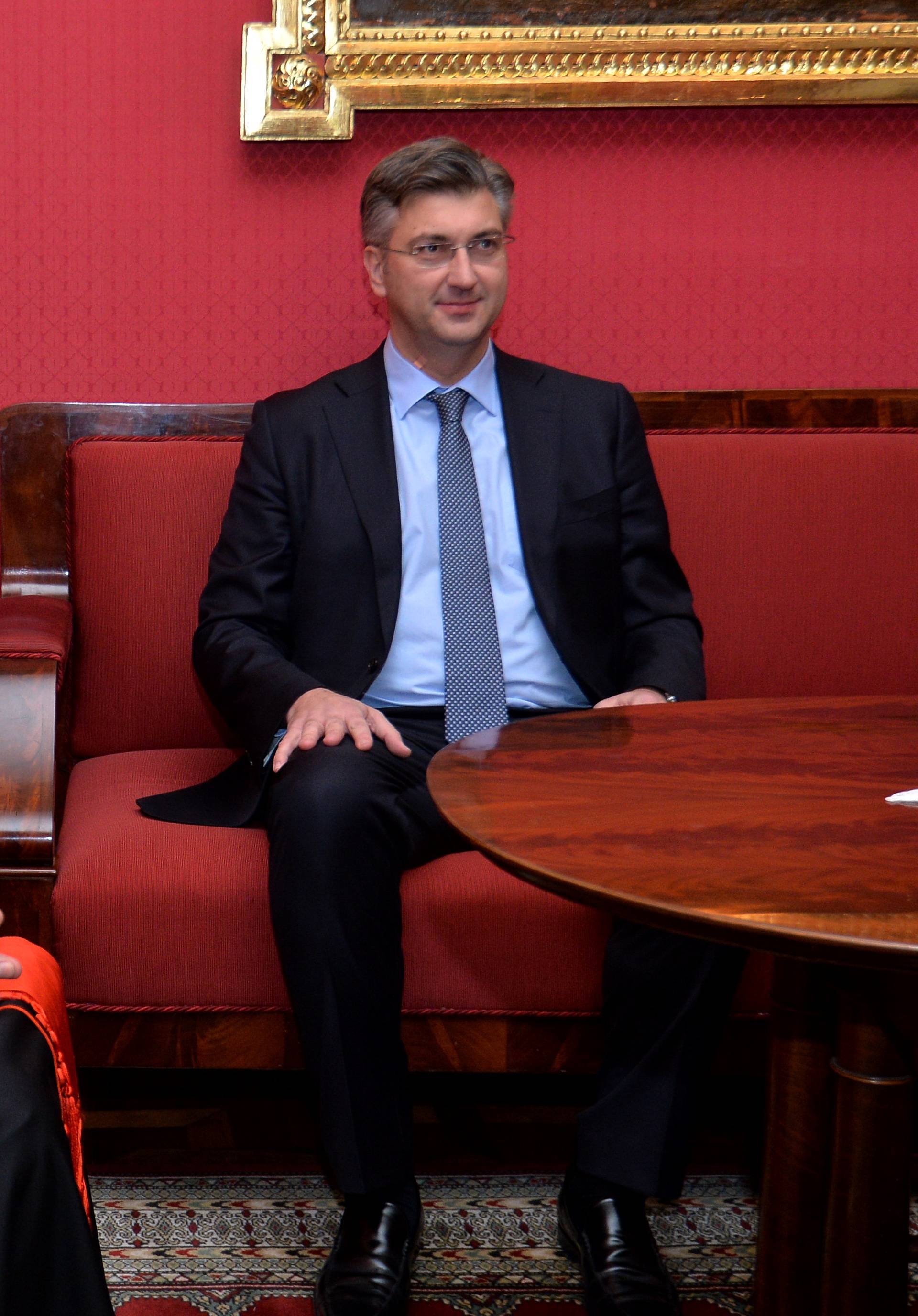 Bozanić i Plenković razgovarali su o suradnji u Crkve i države