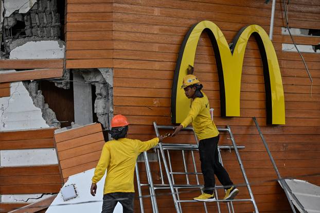 Aftermath of earthquake in southern Philippines