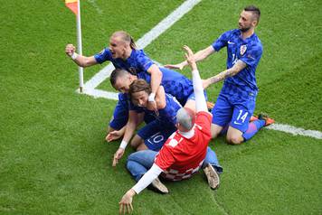 Turkey v Croatia - Group D: UEFA Euro 2016
