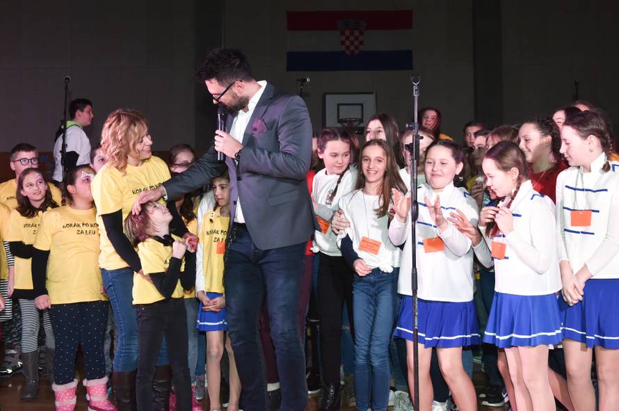 Petar Grašo pjevao je malenoj Lei Mirt (9): 'Ti si moje zlato...'