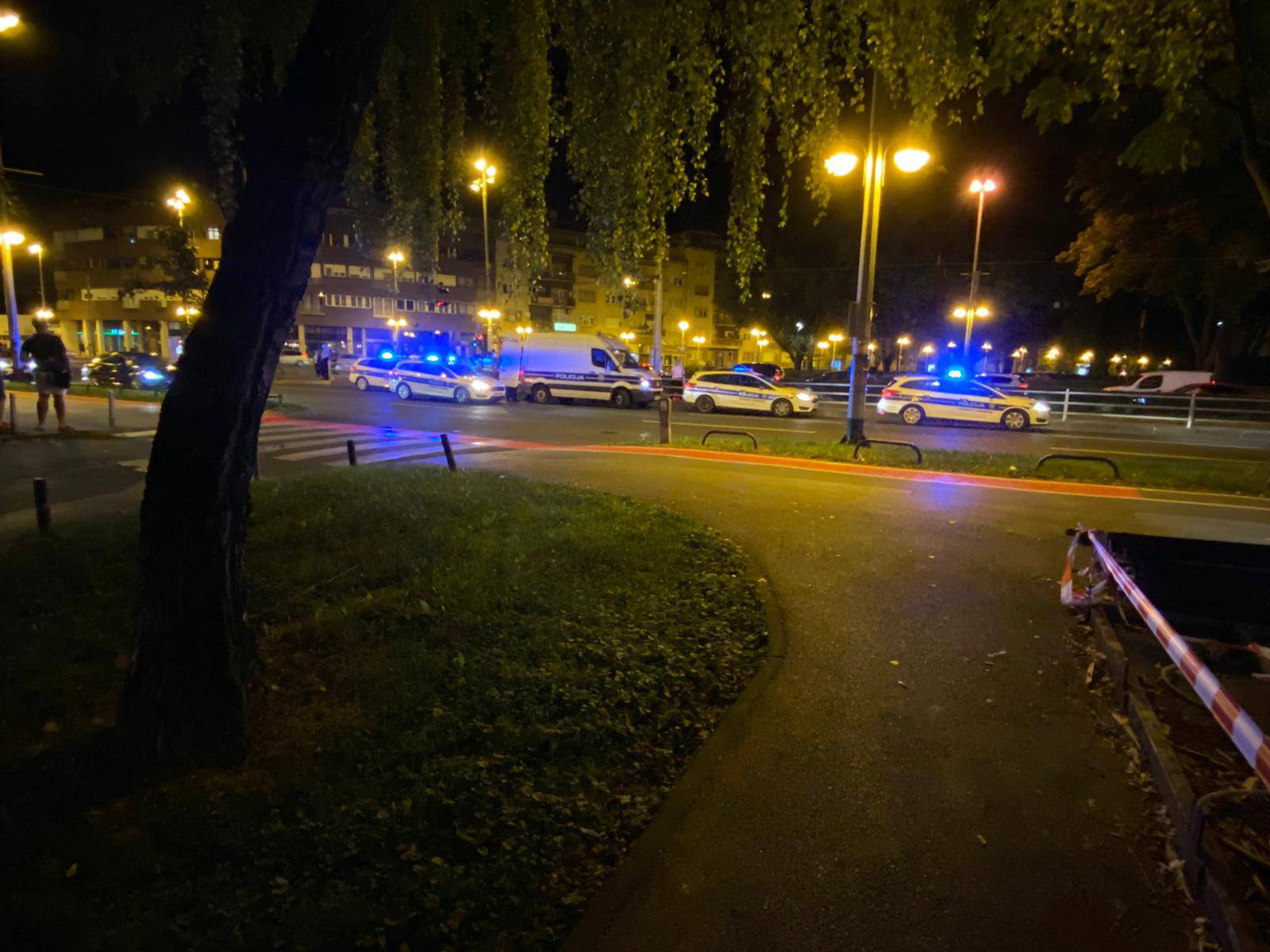 Policija opkolila Savsku: Priveli su ilegalce u centru Zagreba