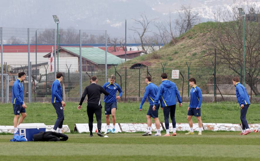 FIFA World Cup - UEFA Qualifiers - Bosnia and Herzegovina Training