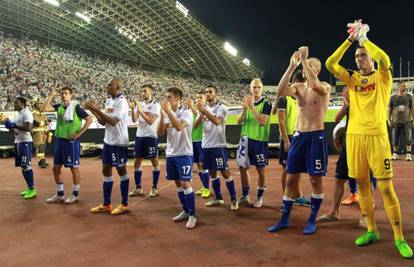 Hajduk je razočarao prepuni Poljud: Slovan slavio i u Splitu