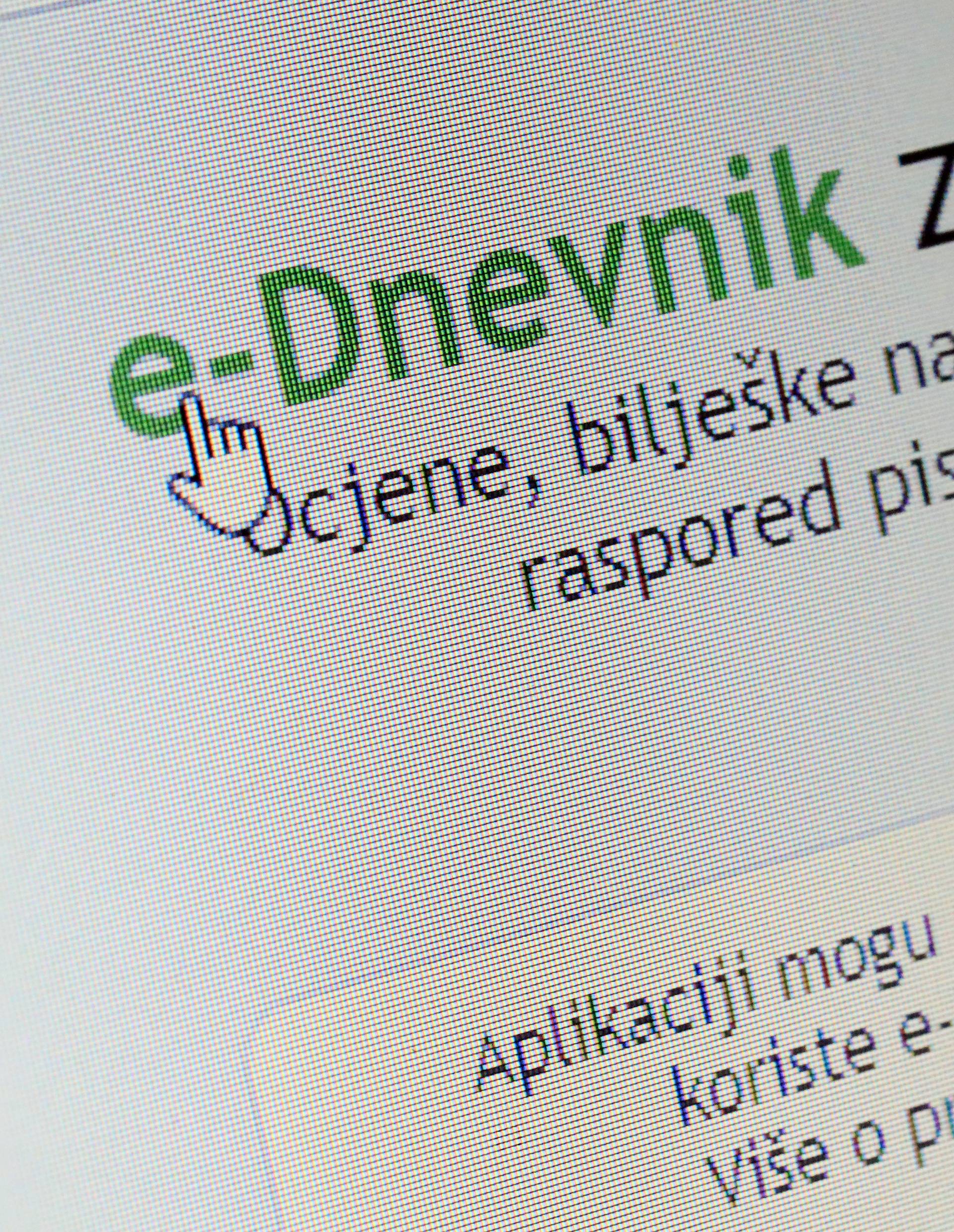 Dan prije kraja škole e-Dnevnik bio je nedostupan: Pao sustav