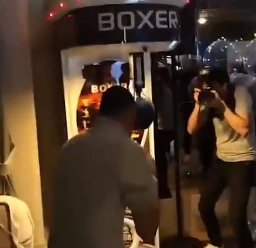 Haaland ih razbio pa se oni 'od tuge' razbili: Parižani su popili