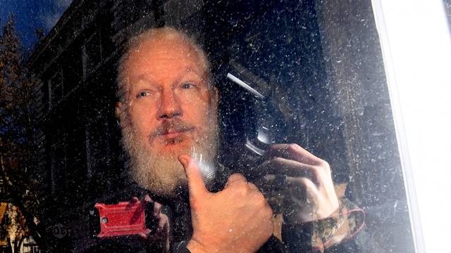 Julian Assange extradition