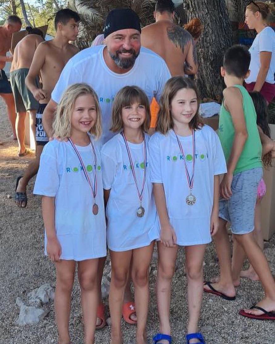 Najljepša priča ljeta #Rokotok: Prvi put u Hrvatskoj plivanjem povezao 50 naseljenih otoka